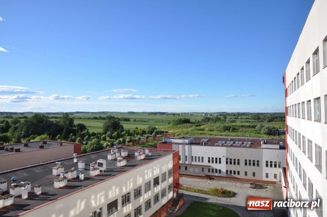 Zdjęcie w galerii na portalu naszraciborz.pl: Nie Brzezie, nie kości&oacute;ł farny, lecz szpital. Zobacz, jak może wyglądać platforma widokowa przy Gamowskiej i co z tego miejsca widać wiadomości z regionu