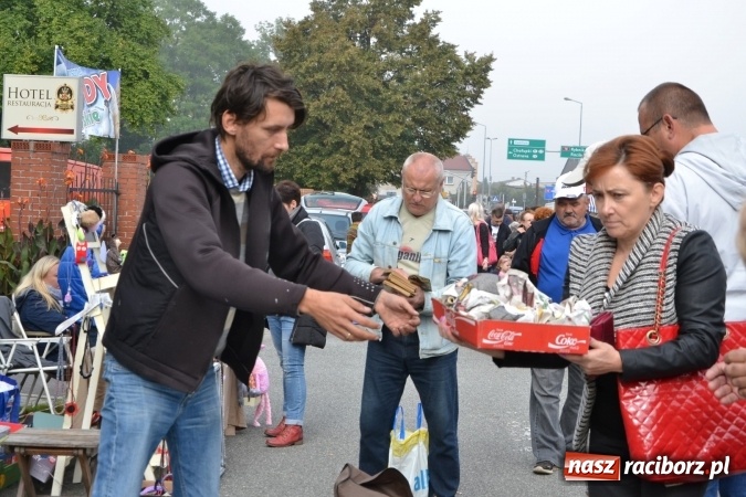 Zdjęcie w galerii na portalu naszraciborz.pl: Jesienny Jarmark na Granicy w Chałupkach wiadomości z regionu
