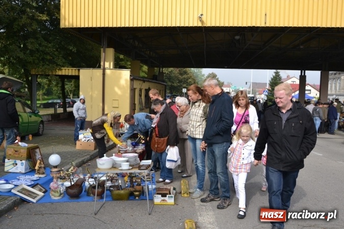 Zdjęcie w galerii na portalu naszraciborz.pl: Jesienny Jarmark na Granicy w Chałupkach wiadomości z regionu