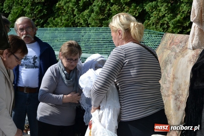 Zdjęcie w galerii na portalu naszraciborz.pl: Jesienny Jarmark na Granicy w Chałupkach wiadomości z regionu