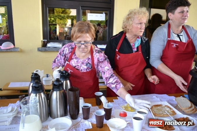 Zdjęcie w galerii na portalu naszraciborz.pl: Jesienny Jarmark na Granicy w Chałupkach wiadomości z regionu