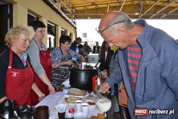 Zdjęcie w galerii na portalu naszraciborz.pl: Jesienny Jarmark na Granicy w Chałupkach wiadomości z regionu