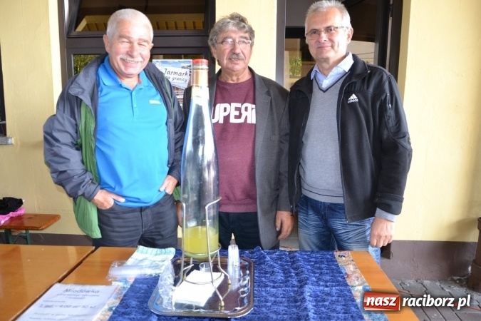 Zdjęcie w galerii na portalu naszraciborz.pl: Jesienny Jarmark na Granicy w Chałupkach wiadomości z regionu