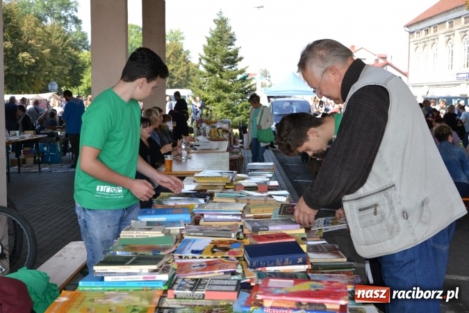 Zdjęcie w galerii na portalu naszraciborz.pl: Jesienny Jarmark na Granicy w Chałupkach wiadomości z regionu