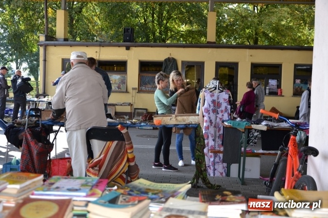 Zdjęcie w galerii na portalu naszraciborz.pl: Jesienny Jarmark na Granicy w Chałupkach wiadomości z regionu