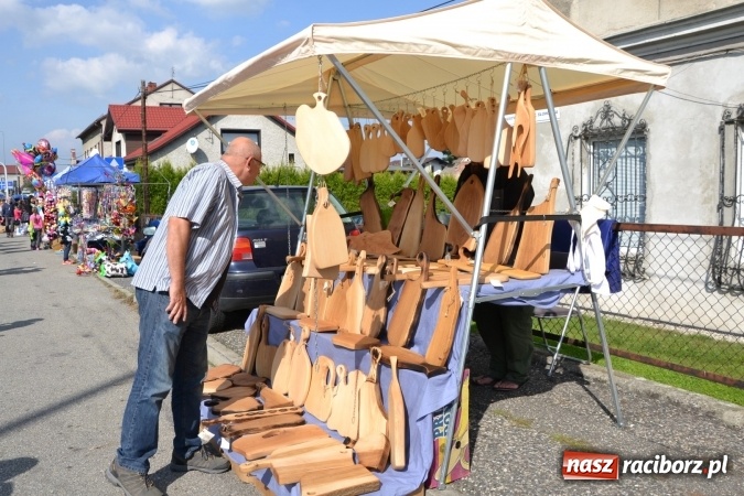 Zdjęcie w galerii na portalu naszraciborz.pl: Jesienny Jarmark na Granicy w Chałupkach wiadomości z regionu