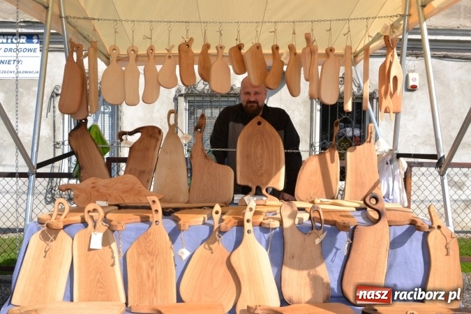 Zdjęcie w galerii na portalu naszraciborz.pl: Jesienny Jarmark na Granicy w Chałupkach wiadomości z regionu