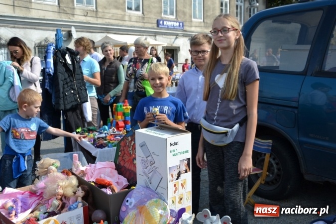 Zdjęcie w galerii na portalu naszraciborz.pl: Jesienny Jarmark na Granicy w Chałupkach wiadomości z regionu
