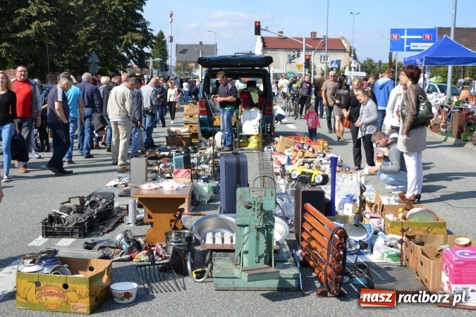 Zdjęcie w galerii na portalu naszraciborz.pl: Jesienny Jarmark na Granicy w Chałupkach wiadomości z regionu