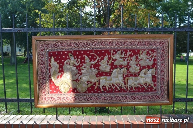 Zdjęcie w galerii na portalu naszraciborz.pl: Jesienny Jarmark na Granicy w Chałupkach wiadomości z regionu