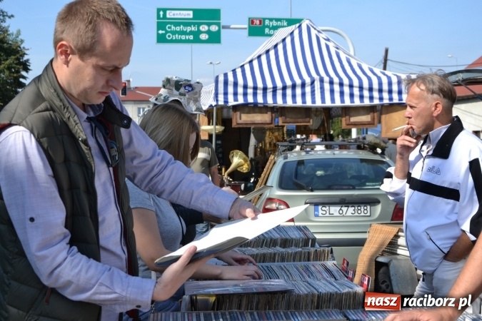 Zdjęcie w galerii na portalu naszraciborz.pl: Jesienny Jarmark na Granicy w Chałupkach wiadomości z regionu