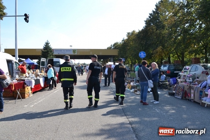 Zdjęcie w galerii na portalu naszraciborz.pl: Jesienny Jarmark na Granicy w Chałupkach wiadomości z regionu