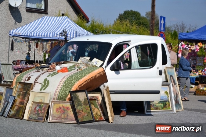 Zdjęcie w galerii na portalu naszraciborz.pl: Jesienny Jarmark na Granicy w Chałupkach wiadomości z regionu