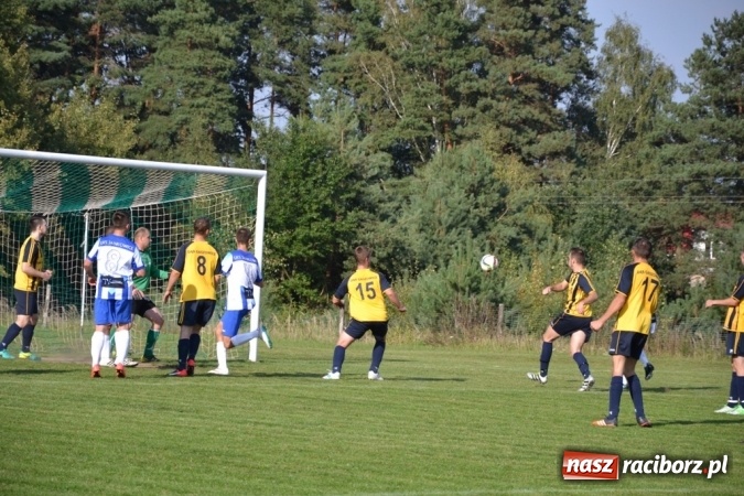 Zdjęcie w galerii na portalu naszraciborz.pl: Jankowice - podział punktów w spotkaniu z liderem  wiadomości z regionu