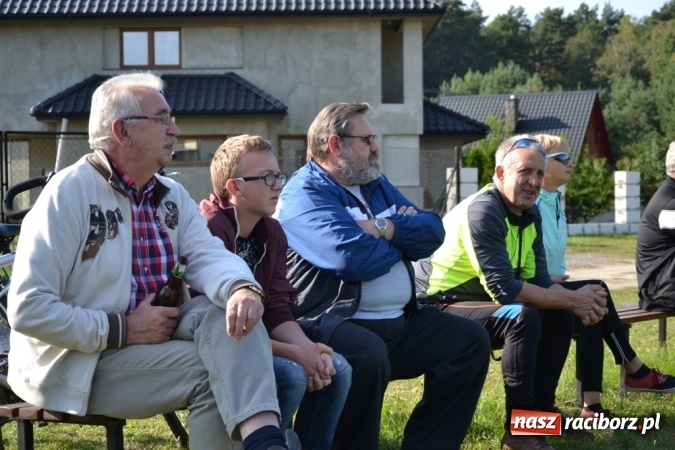 Zdjęcie w galerii na portalu naszraciborz.pl: Jankowice - podział punktów w spotkaniu z liderem  wiadomości z regionu