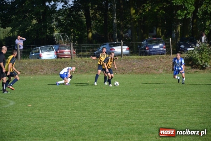 Zdjęcie w galerii na portalu naszraciborz.pl: Jankowice - podział punktów w spotkaniu z liderem  wiadomości z regionu
