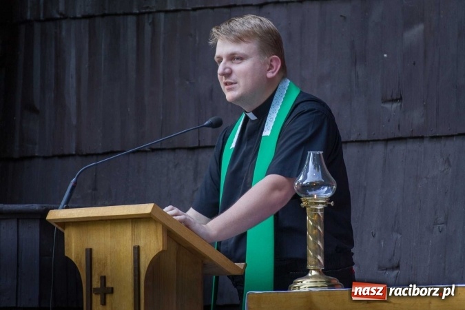 Zdjęcie w galerii na portalu naszraciborz.pl: Motocykliści z SRC na dziękczynnych nieszporach w Pietrowicach Wielkich wiadomości z regionu