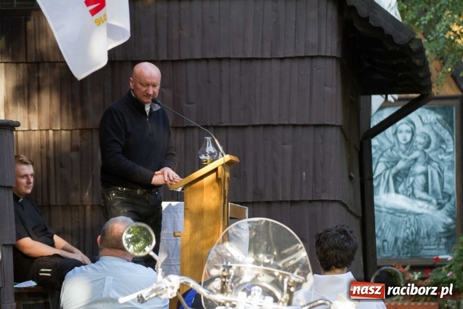 Zdjęcie w galerii na portalu naszraciborz.pl: Motocykliści z SRC na dziękczynnych nieszporach w Pietrowicach Wielkich wiadomości z regionu