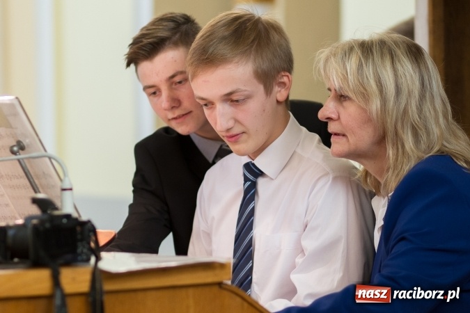 Zdjęcie w galerii na portalu naszraciborz.pl: XXIX Dni Muzyki Organowej i Kameralnej im. Henryka Klai - koncert na Ostrogu wiadomości z regionu