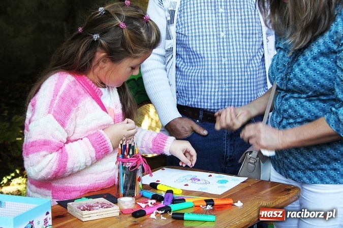 Zdjęcie w galerii na portalu naszraciborz.pl: Młodzi dla Kamerunu, czyli IV raciborskie Spotkanie z Afryką wiadomości z regionu