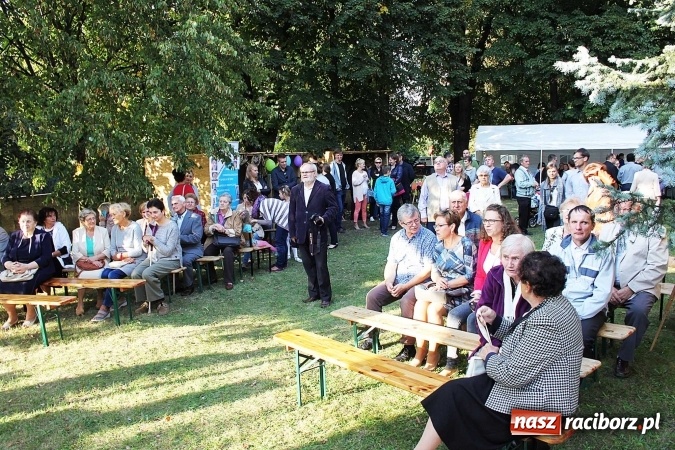 Zdjęcie w galerii na portalu naszraciborz.pl: Młodzi dla Kamerunu, czyli IV raciborskie Spotkanie z Afryką wiadomości z regionu