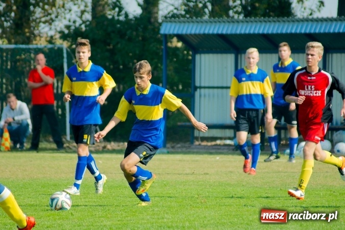 Zdjęcie w galerii na portalu naszraciborz.pl: Demirhan Cimen zgasił Płomień z Kobyli wiadomości z regionu