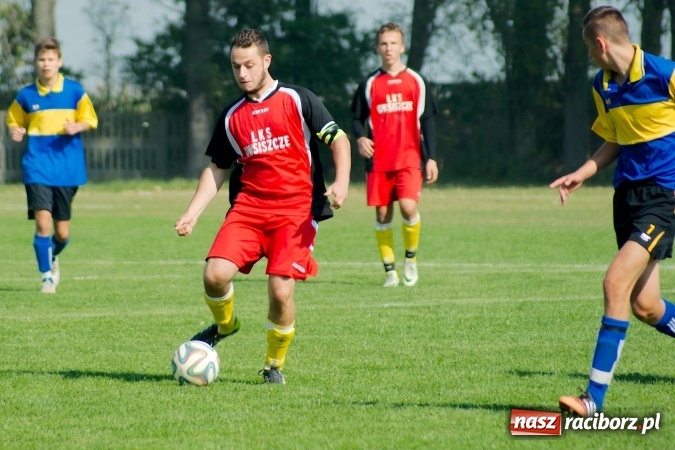 Zdjęcie w galerii na portalu naszraciborz.pl: Demirhan Cimen zgasił Płomień z Kobyli wiadomości z regionu