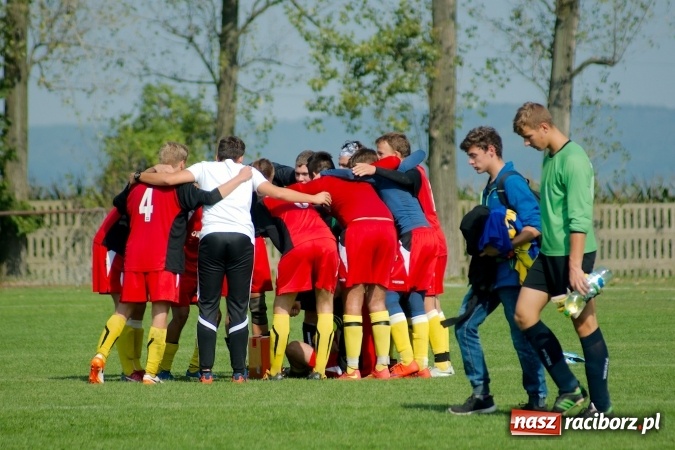 Zdjęcie w galerii na portalu naszraciborz.pl: Demirhan Cimen zgasił Płomień z Kobyli wiadomości z regionu