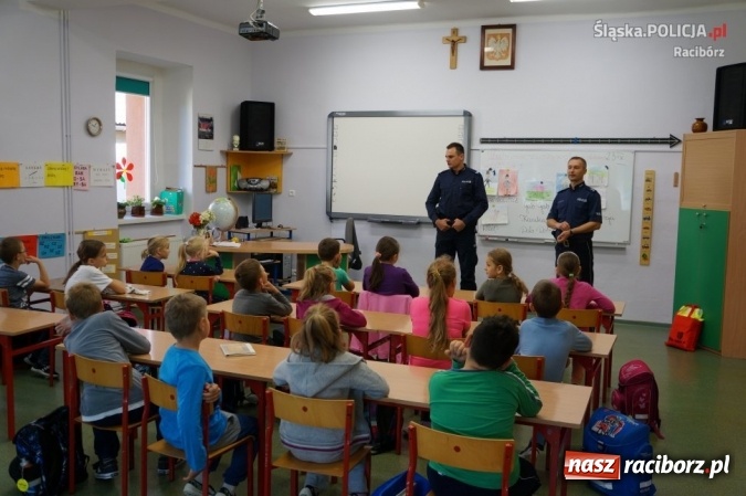 Zdjęcie w galerii na portalu naszraciborz.pl: Mundurowi na spotkaniu w Brzeźnicy  wiadomości z regionu