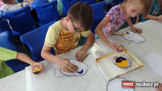 Zdjęcie w galerii na portalu naszraciborz.pl: Święto Pieczonego Ziemniaka w Zespole Szkół w Krzanowicach  wiadomości z regionu