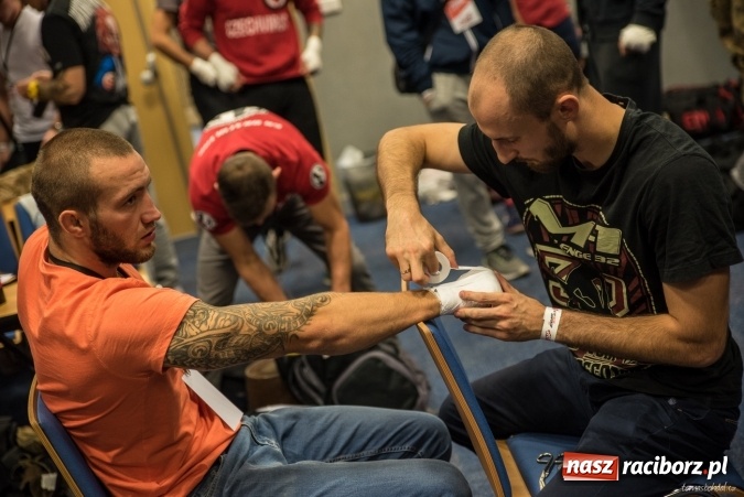 Zdjęcie w galerii na portalu naszraciborz.pl: Adam Witkowski zwycięża na gali MMA w Ostrawie  wiadomości z regionu