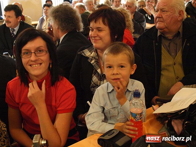 Zdjęcie w galerii na portalu naszraciborz.pl: Tworkowskie biesiadowanie wiadomości z regionu