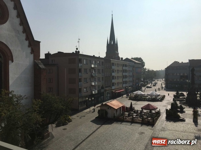 Zdjęcie w galerii na portalu naszraciborz.pl: Tarasy z widokami starego Raciborza - nocą będą pięknie podświetlone  wiadomości z regionu