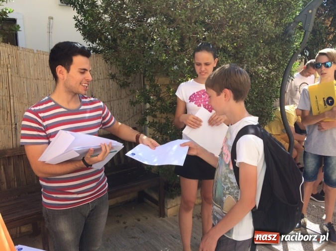 Zdjęcie w galerii na portalu naszraciborz.pl: Gimnazjaliści z Pietrowic Wielkich na warsztatach językowych na Malcie wiadomości z regionu