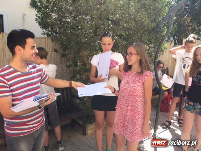 Zdjęcie w galerii na portalu naszraciborz.pl: Gimnazjaliści z Pietrowic Wielkich na warsztatach językowych na Malcie wiadomości z regionu