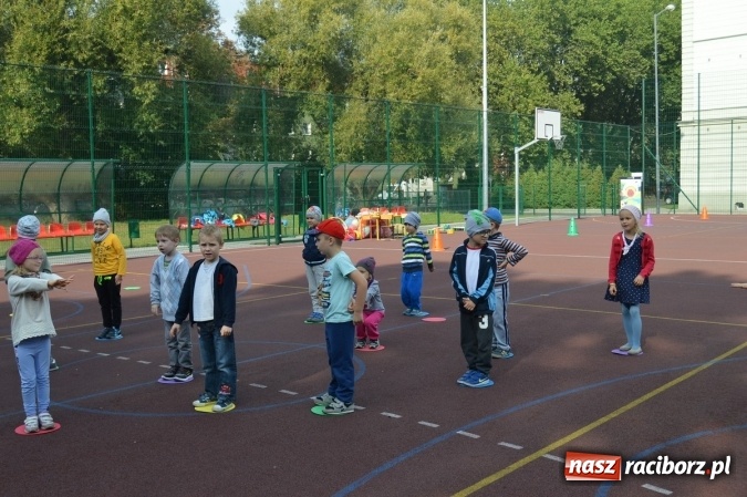 Zdjęcie w galerii na portalu naszraciborz.pl: Jesienna Spartakiada Przedszkolaków w Szkole Podstawowej nr 4  wiadomości z regionu