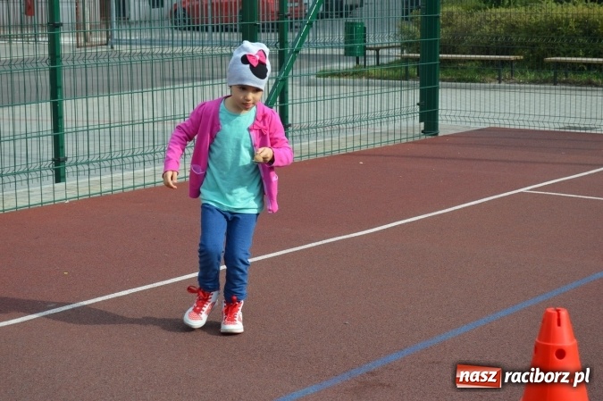 Zdjęcie w galerii na portalu naszraciborz.pl: Jesienna Spartakiada Przedszkolaków w Szkole Podstawowej nr 4  wiadomości z regionu