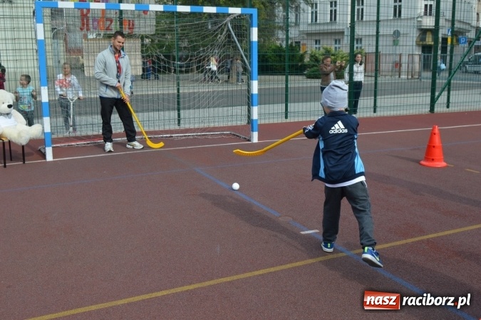 Zdjęcie w galerii na portalu naszraciborz.pl: Jesienna Spartakiada Przedszkolaków w Szkole Podstawowej nr 4  wiadomości z regionu