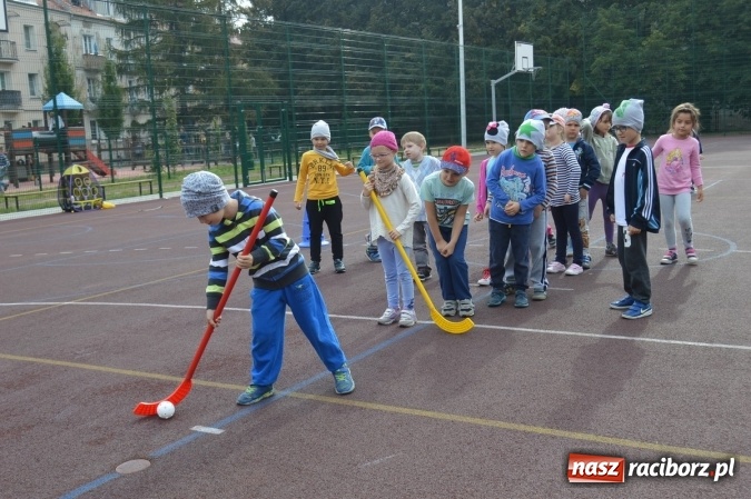 Zdjęcie w galerii na portalu naszraciborz.pl: Jesienna Spartakiada Przedszkolaków w Szkole Podstawowej nr 4  wiadomości z regionu