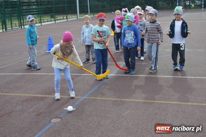Zdjęcie w galerii na portalu naszraciborz.pl: Jesienna Spartakiada Przedszkolaków w Szkole Podstawowej nr 4  wiadomości z regionu