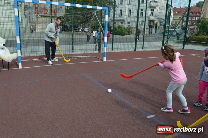 Zdjęcie w galerii na portalu naszraciborz.pl: Jesienna Spartakiada Przedszkolaków w Szkole Podstawowej nr 4  wiadomości z regionu