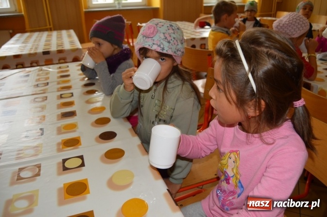 Zdjęcie w galerii na portalu naszraciborz.pl: Jesienna Spartakiada Przedszkolaków w Szkole Podstawowej nr 4  wiadomości z regionu