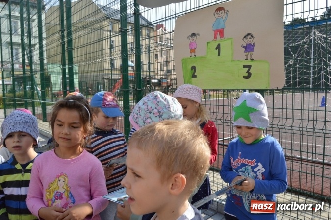Zdjęcie w galerii na portalu naszraciborz.pl: Jesienna Spartakiada Przedszkolaków w Szkole Podstawowej nr 4  wiadomości z regionu