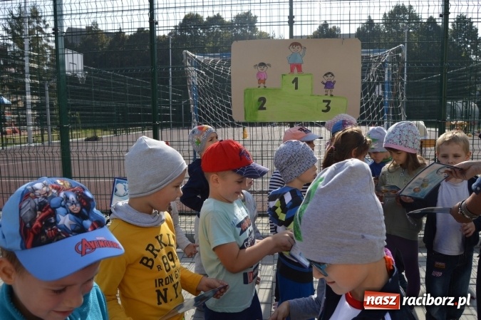 Zdjęcie w galerii na portalu naszraciborz.pl: Jesienna Spartakiada Przedszkolaków w Szkole Podstawowej nr 4  wiadomości z regionu