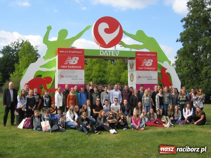 Zdjęcie w galerii na portalu naszraciborz.pl: Uczniowie Gimnazjum nr 3 i Szkoły Podstawowej nr 18 z wizytą w Roth wiadomości z regionu