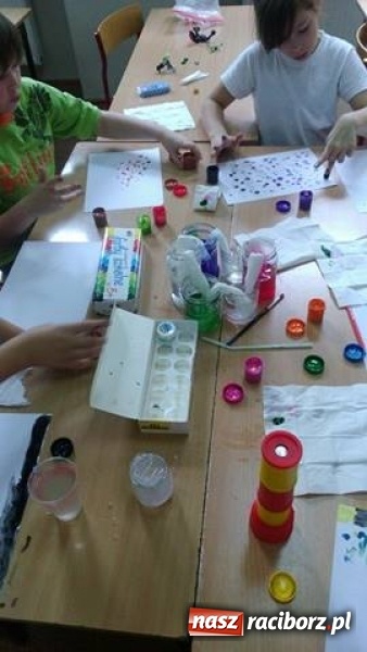 Zdjęcie w galerii na portalu naszraciborz.pl: Mali Einsteini w Szkole Podstawowej nr 4  wiadomości z regionu