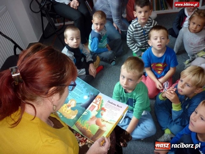 Zdjęcie w galerii na portalu naszraciborz.pl: Akademia Czytelnicza w Markowicach i tematyczne spotkania dla przedszkolaków na Ostrogu wiadomości z regionu