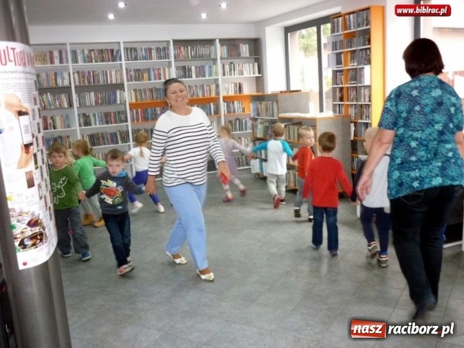 Zdjęcie w galerii na portalu naszraciborz.pl: Akademia Czytelnicza w Markowicach i tematyczne spotkania dla przedszkolaków na Ostrogu wiadomości z regionu
