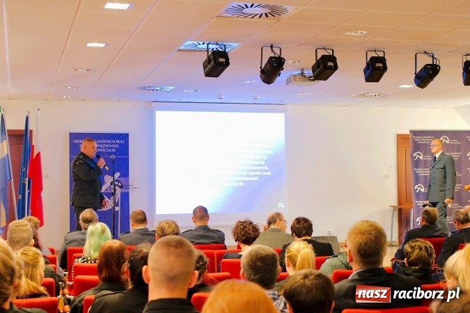 Zdjęcie w galerii na portalu naszraciborz.pl: Tradycja i Nowoczesność. Służba więzienna w XXI wieku. Seminarium edukacyjne na Zamku wiadomości z regionu