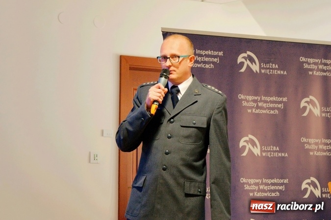 Zdjęcie w galerii na portalu naszraciborz.pl: Tradycja i Nowoczesność. Służba więzienna w XXI wieku. Seminarium edukacyjne na Zamku wiadomości z regionu